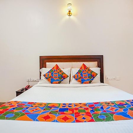 Fabhotel Home Tree Service Apartment - Nr Anna Tower Chennai Exterior photo